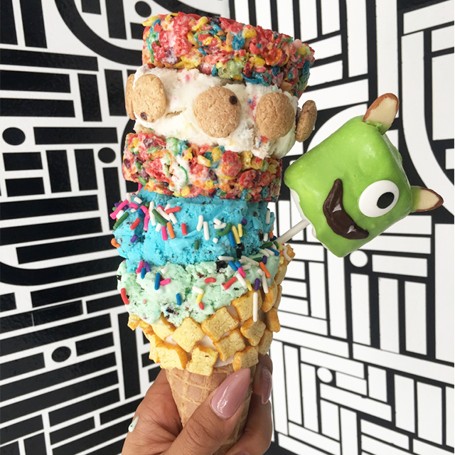cookie-monster-ice-cream-dandyeats-monstercone